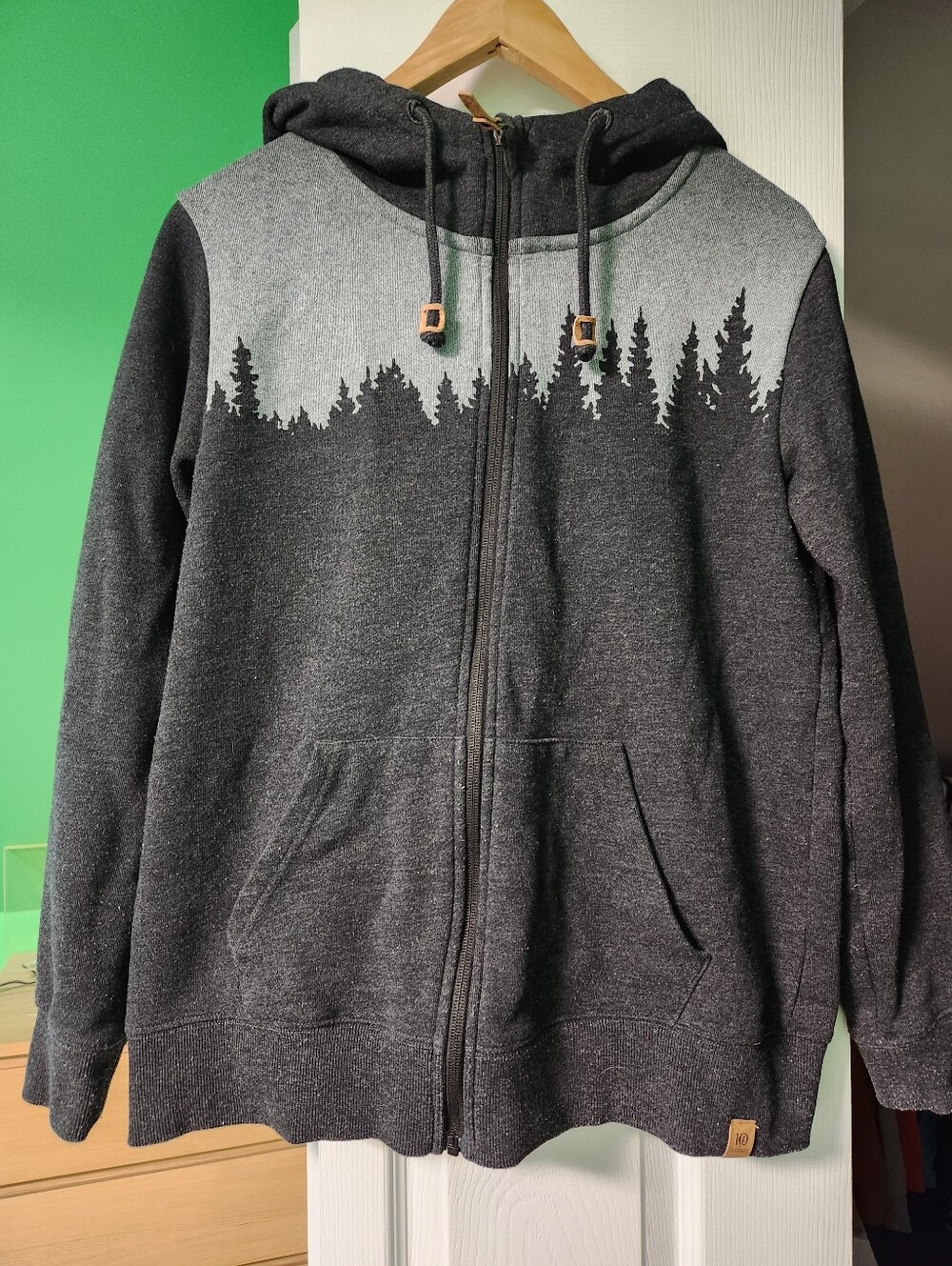 Women's Charcoal Tentree Juniper Zip Hoodie LARGE